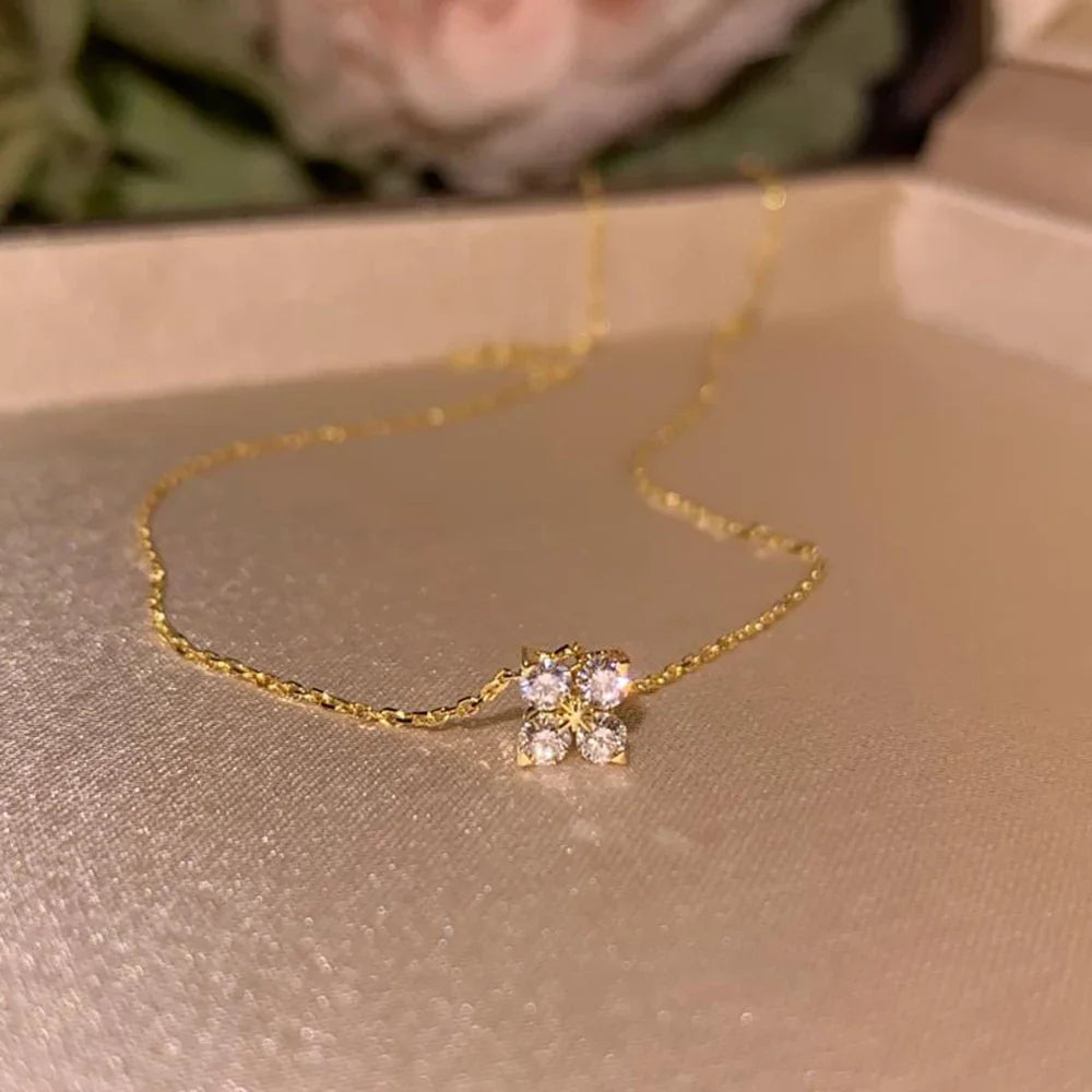 Necklace for Women 18K Gold Plated Four Leaf Grass Collar Chain